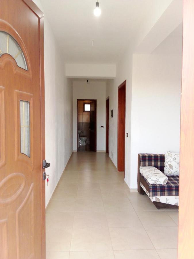 Bali * Durrës